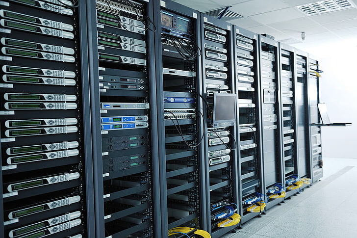 Hardware e server per laboratori